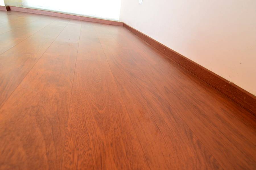 Laminate Flooring - Hardwood Ceilings &amp; Stairs ...